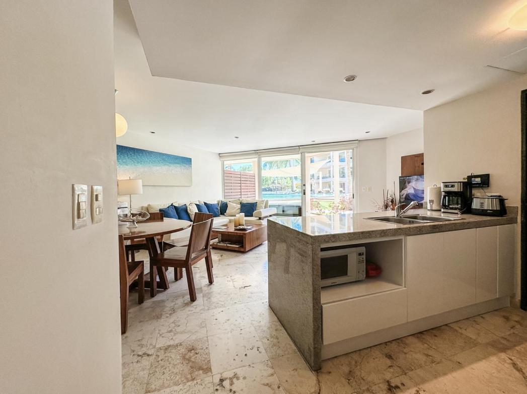 Apartamento The Elements 2 Bedrooms Beachfront